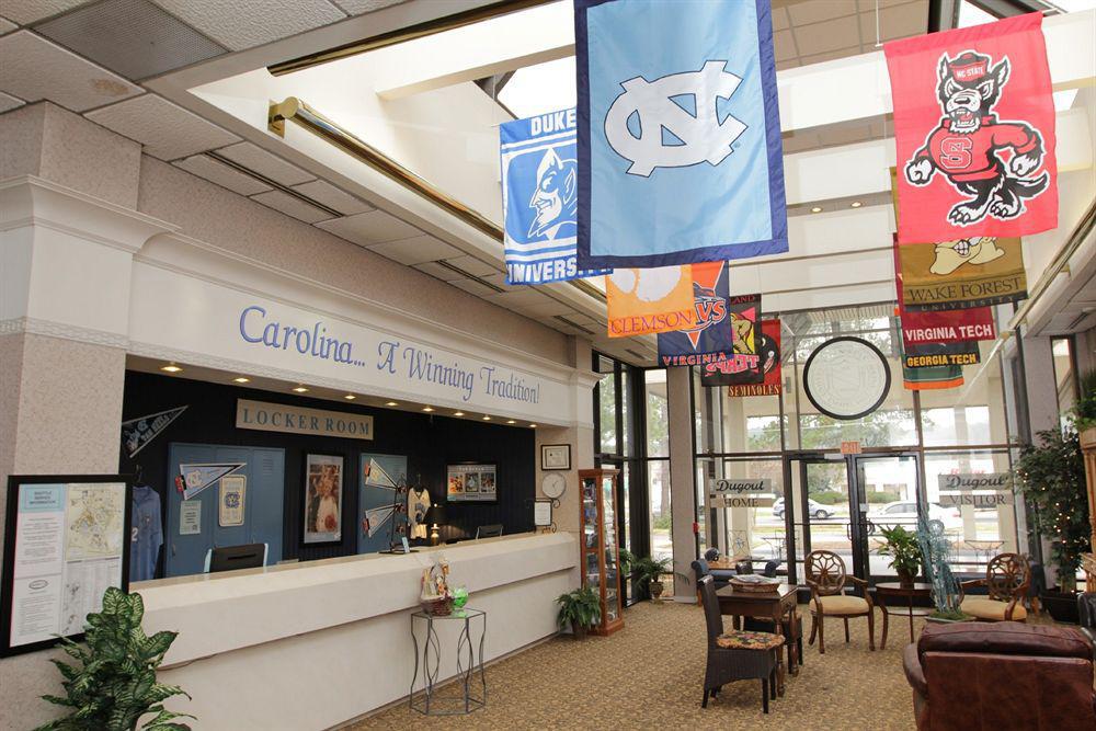 Chapel Hill University Inn Экстерьер фото
